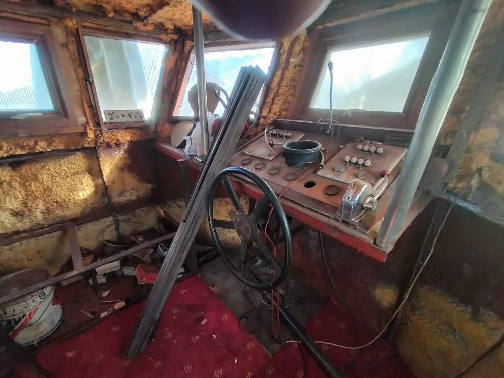 A wheelhouse designed with comfort in mind?